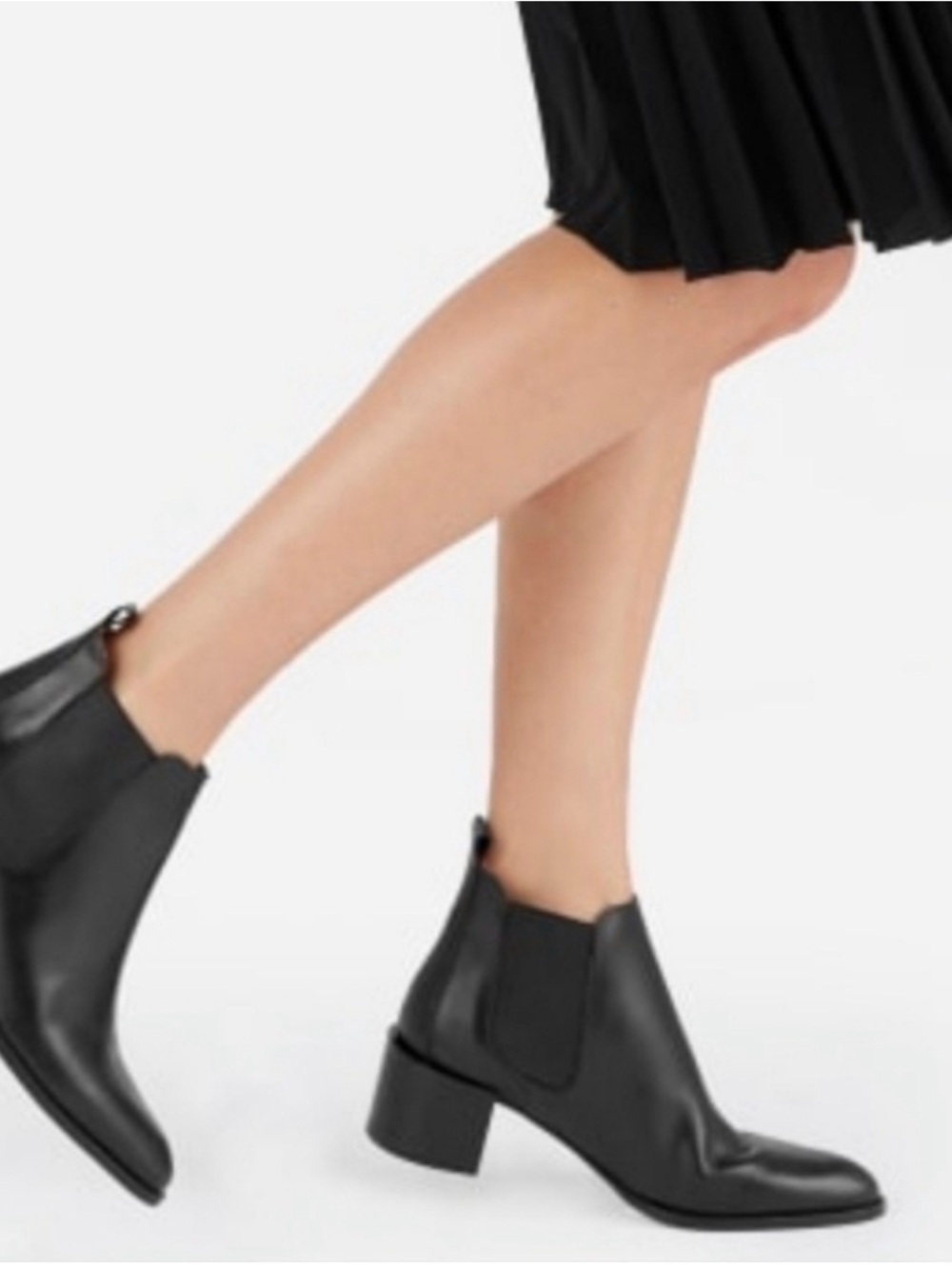 Everlane Black Italian Leather block heel Chelsea Ankle Boots 6.5 NWT